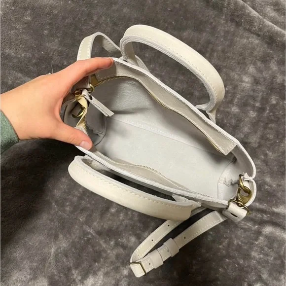 Portland Leather Rain Drop Tote - Picture 3 of 3